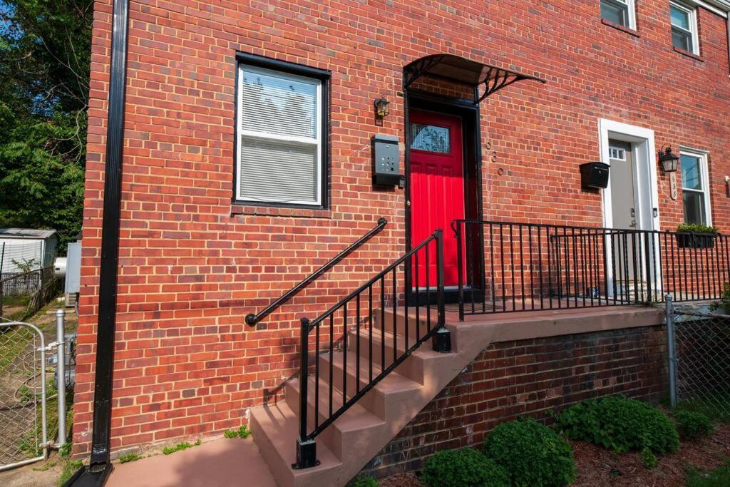 Вилла Red Door Rendezvous Вашингтон Экстерьер фото